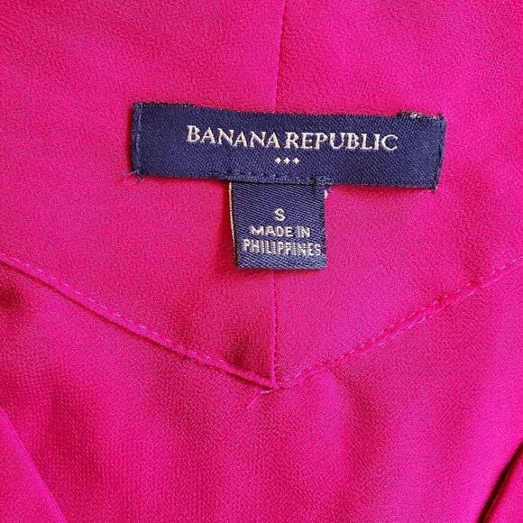 Banana Republic Red Chiffon Style Blouse - Picture 2 of 8